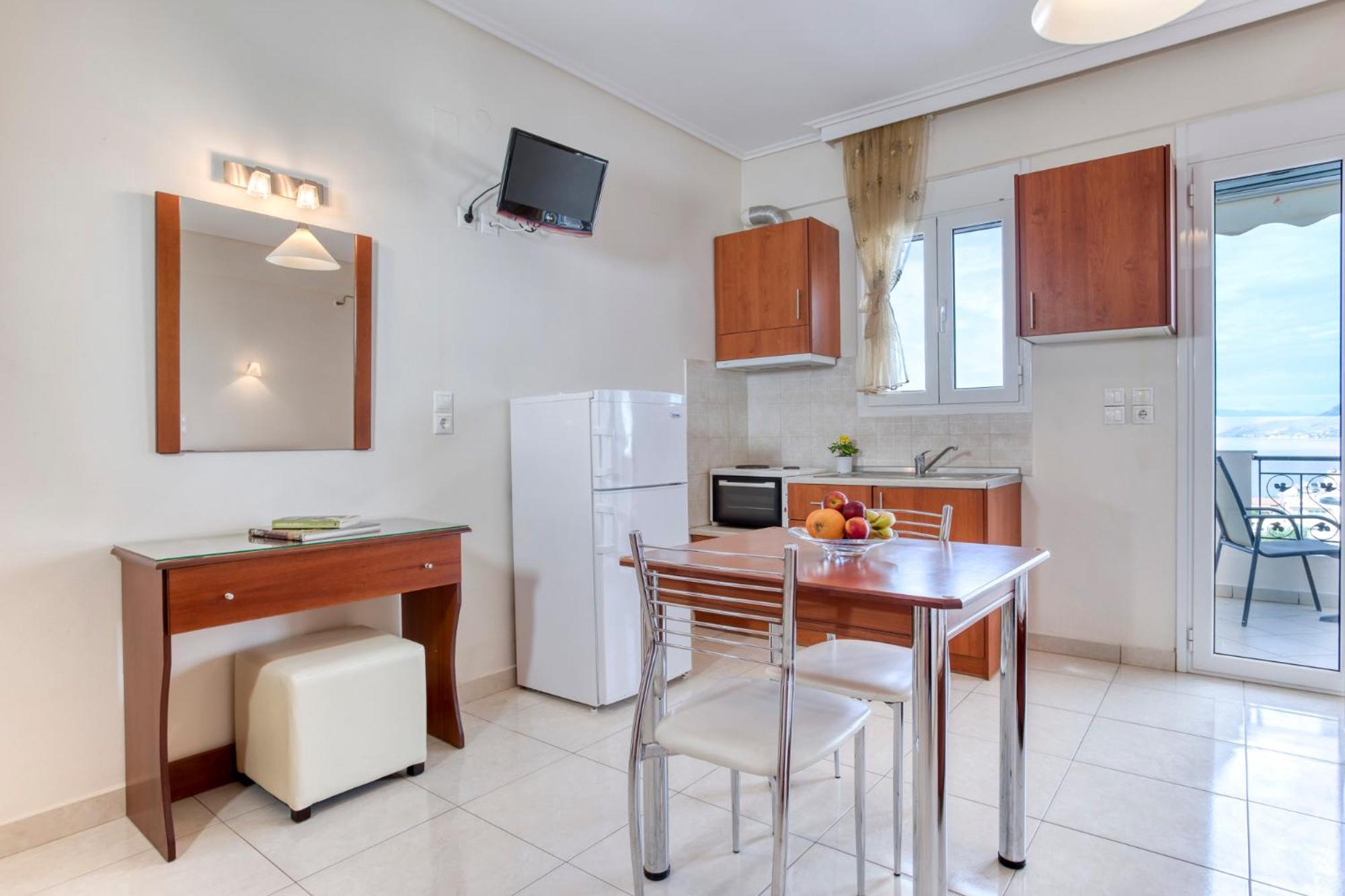 Niovi Luxury Apartments Loutra Edipsou  Exterior foto